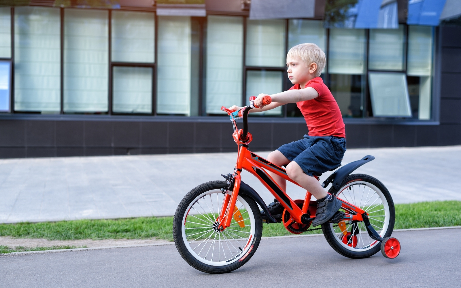 Mineurs dans la circulation : qui est responsable en cas d’accident ?