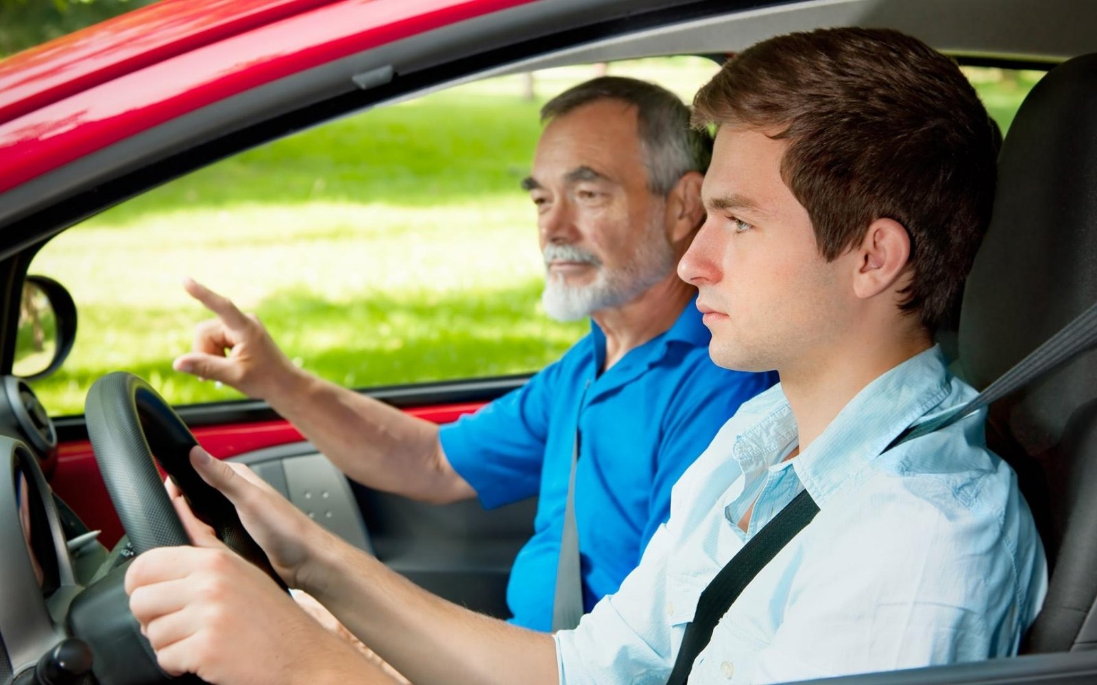 Les erreurs de conduite les plus fréquentes chez les jeunes conducteurs