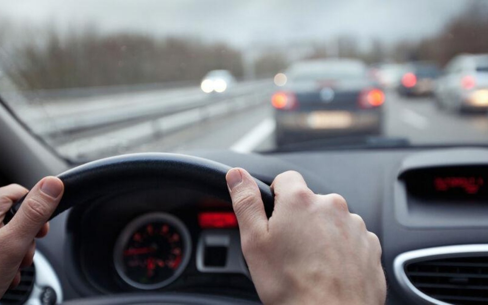 Pourquoi les freinages brusques augmentent fortement les risques d’accident