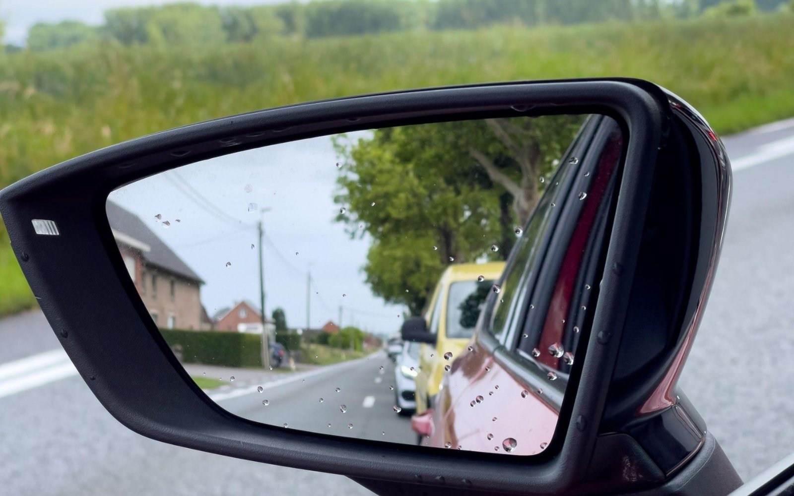 Les rétroviseurs : pourquoi ils sont indispensables à une conduite sûre